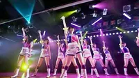 AKB48 Tampilkan Kesegaran Tim 4 untuk Pertama Kali