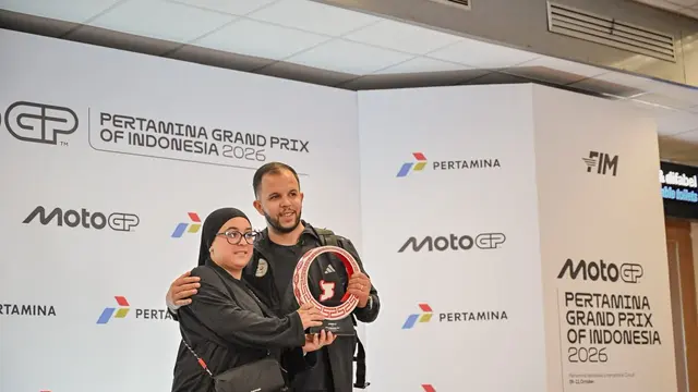 Jelang Pertamina Grand Prix of Indonesia 2026, Atmosfer Balap Terasa Hidup di Bandara Lombok