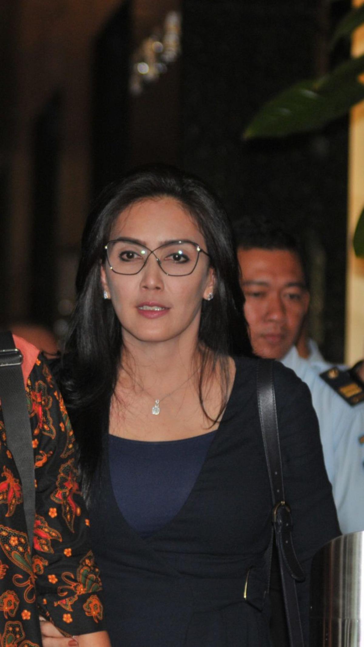 Rieke Diah Pitaloka Mencari Jodoh.