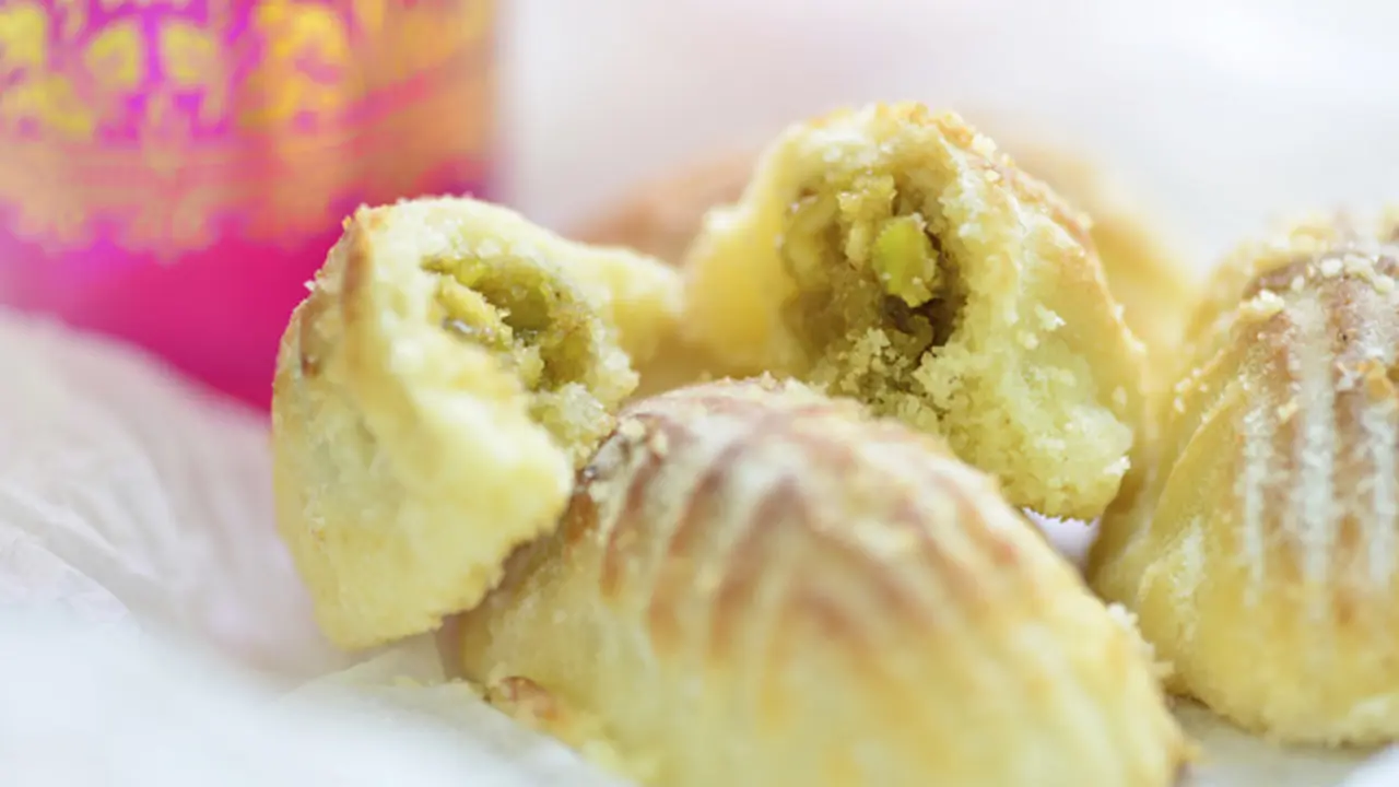 Kue Maamoul