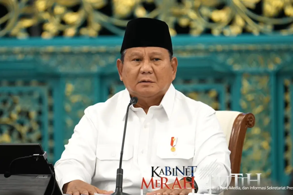 Prabowo Sebut Gaji Guru Kurang hingga Minim Lapangan Kerja di Sidang Kabinet Paripurna