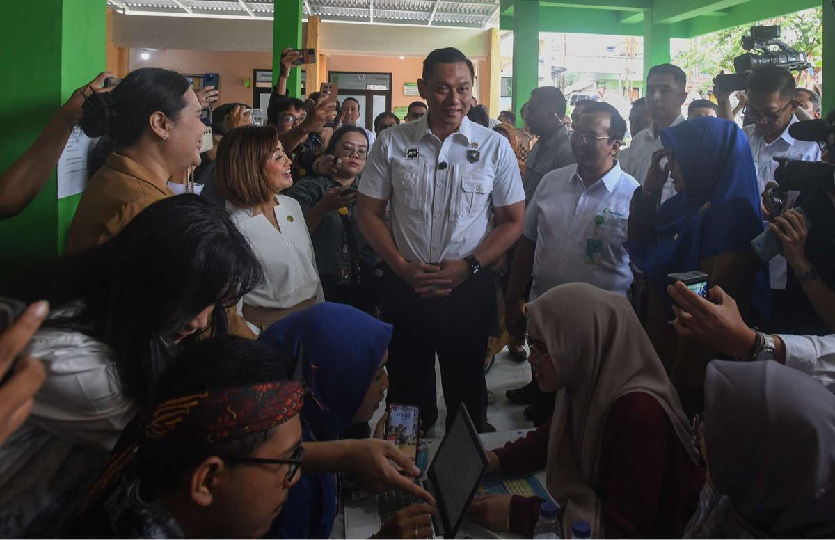AHY tinjau program cek kesehatan gratis untuk warga berulang tahun