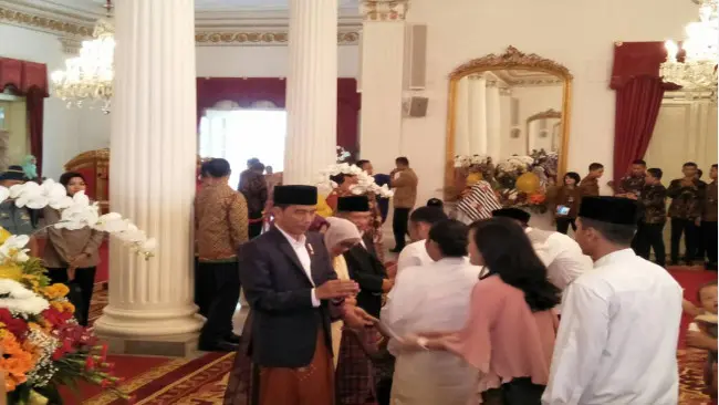 Presiden Joko Widodo gelar open house di Jakarta