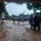 Banjir menerjang delapan desa di Kecamatan Kerek, Kabupaten Tuban. (Ahmad Adirin/Liputan6.com)