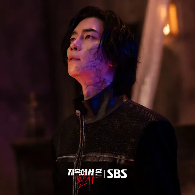 Shin Sung Rok dalam drakor The Judge from Hell. (SBS via Soompi)