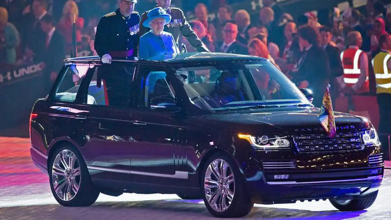 Range Rover Hybrid LWB