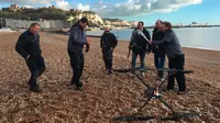 Untuk pertama kalinya dalam sejarah, sebuah drone diterbangkan melintasi selat Inggris. Penerbangan ditempuh dalam waktu 72 menit.