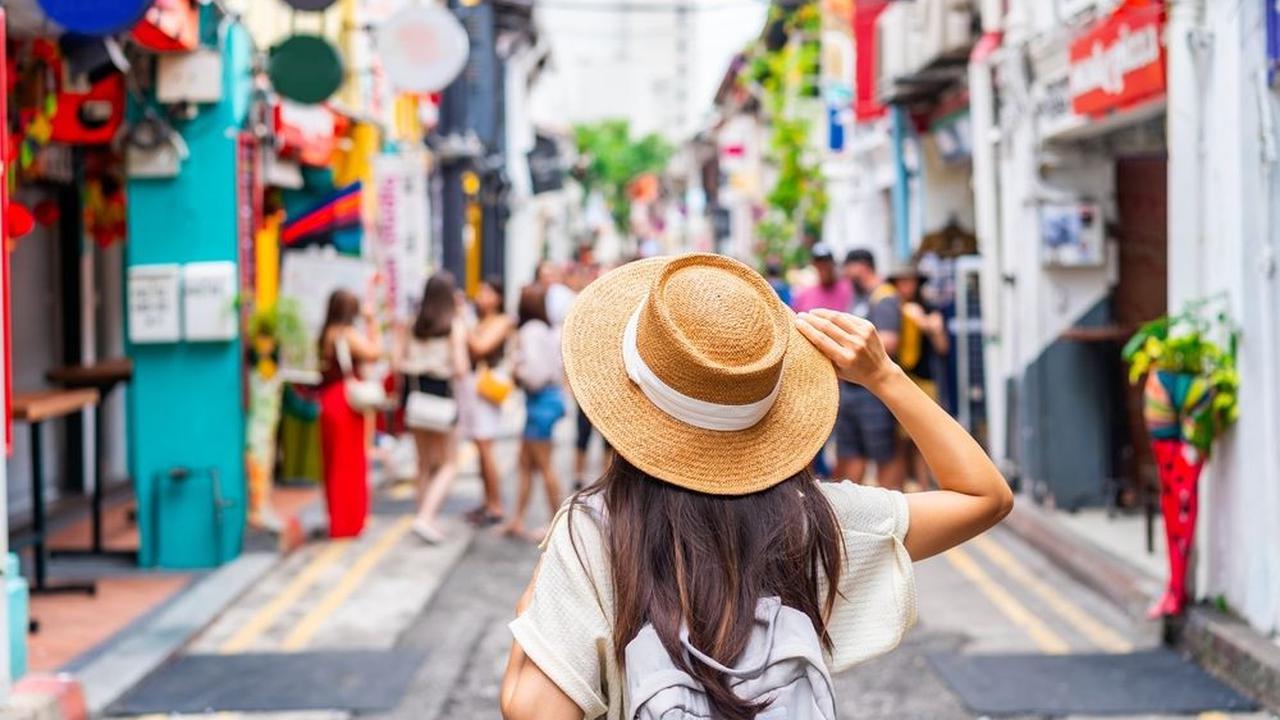 4. Pilih Aktivitas yang Gratis atau Murah<br>