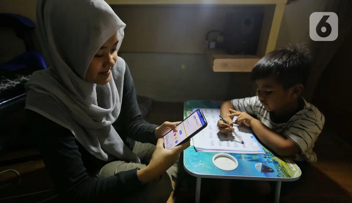 BTN Mobile juga terhubung dengan Ekosistem BTN, yang mana melalui satu aplikasi BTN Mobile nasabah dapat mengakses berbagai solusi digital lainnya. (Liputan6.com/Angga Yuniar)