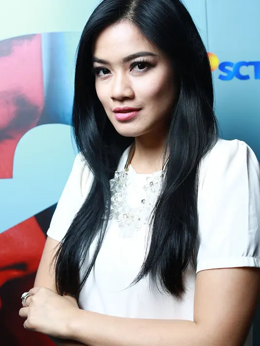 Salah satu bintang film AADC yakni Titi Kamal turut merasakan banyak perubahan, termasuk ia merindukan sosok karakter Maura yang pernah diperankan. (Galih W Satria/Bintang.com)