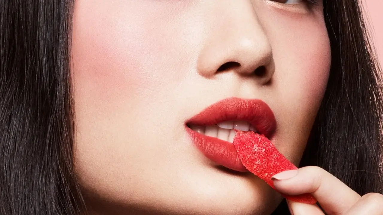 11 Lipstik Merah Terbaik