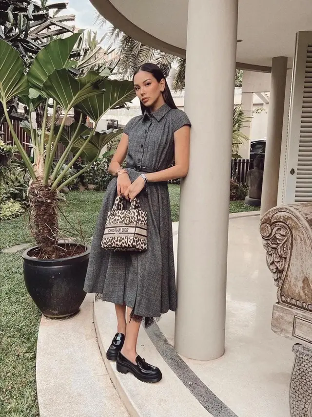 Inspirasi Outfit Dress Ala Alyssa Daguise