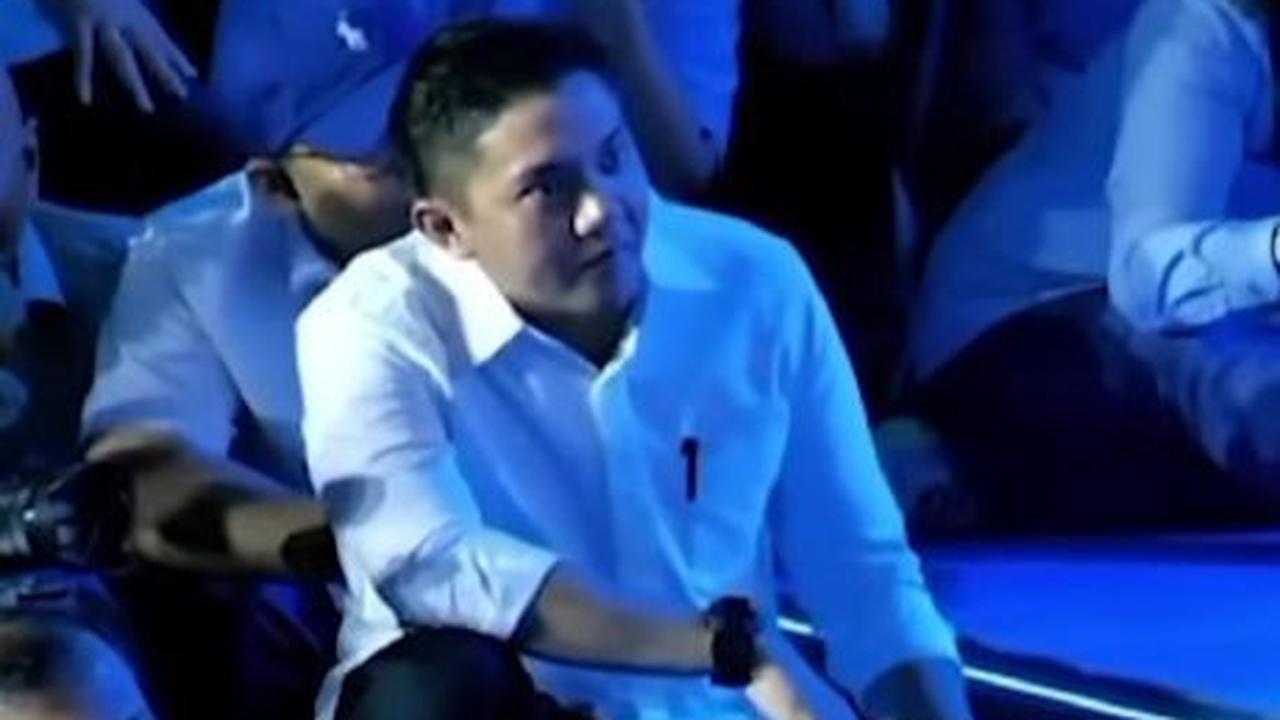 Dalam pidatonya, Prabowo sempat memberikan ucapan terima kasih kepada orang-orang terdekat yang selalu membantunya.