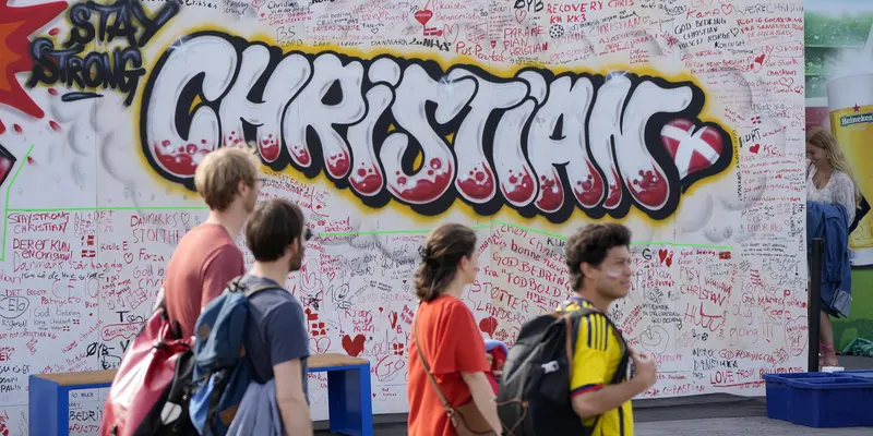 Dukungan Fans Denmark untuk Christian Eriksen Lewat Mural