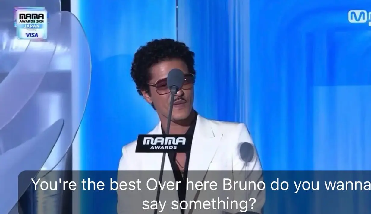 Dalam pidato kemenangannya, Rose berterima kasih kepada Bruno. "Terima kasih untuk segalanya," begitu kata dia. (Foto: Doc MAMA Awards 2024 via X)