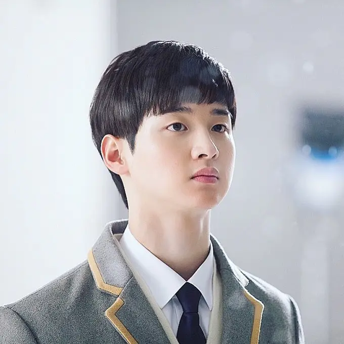 Jang Dong Yoon (Instagram/ jangdongyoon)