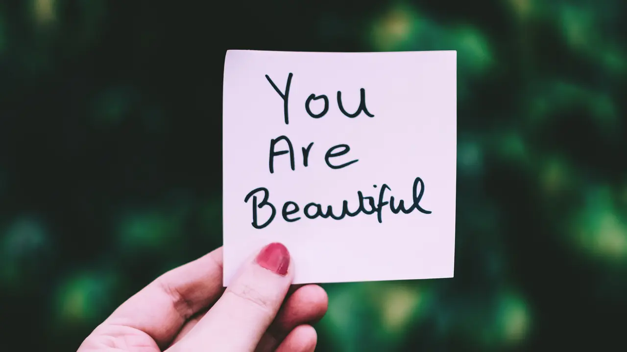 cantik dan tidak insecure