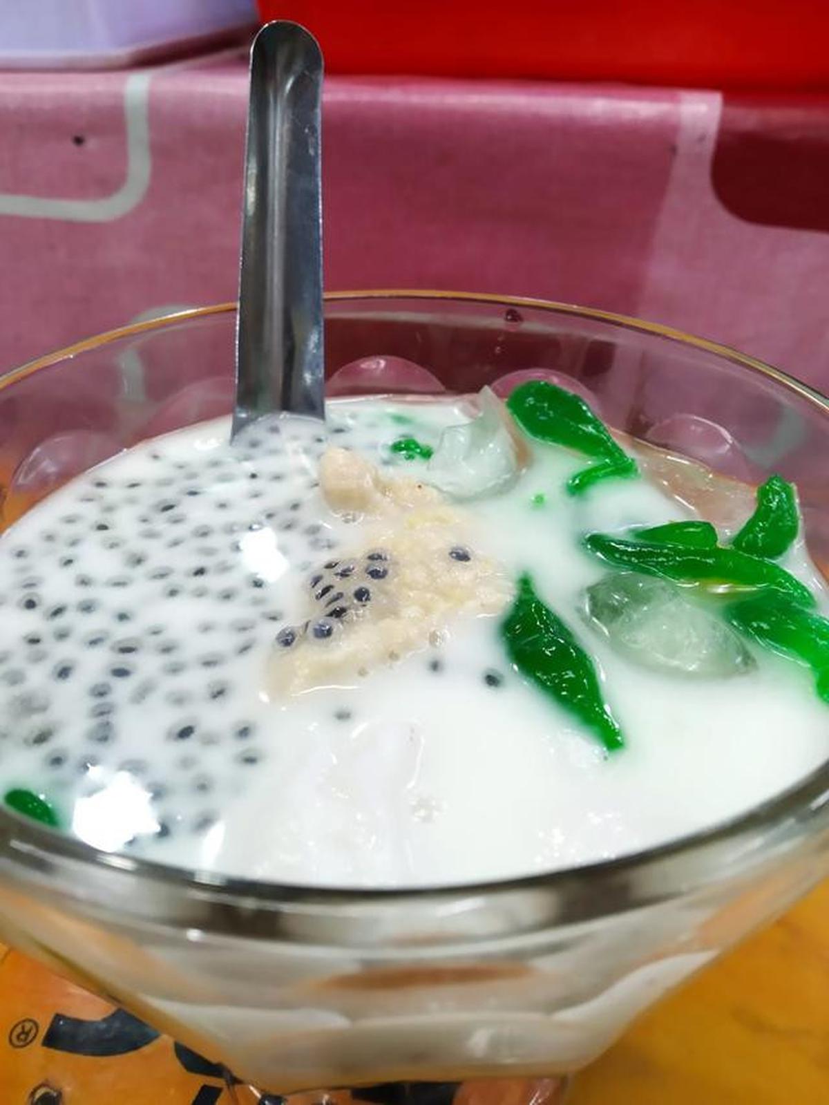 7 Rekomendasi Tempat Makan Dawet Telasih di Solo dengan Cita Rasa Autentik 2025