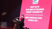Ketua Umum PDI Perjuangan, Megawati Soekarnoputri menyampikan pidato politiknya pada HUT PDIP ke -44 di JCC, Jakarta Pusat, Selasa (10/1). Perayaan HUT ke-44 PDI Perjuangan dihadiri Presiden Jokowi dan Wapres Jusuf Kalla. (Liputan6.com/Faizal Fanani)