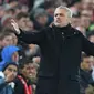 Rekor negatif selalu menghampiri Mourinho. Kekalahan 1-3 atas Liverpool semakin membuat para fans fanatik kebakaran jenggot. Puncaknya Mourinho langsung dipecat dengan menyisakan tren negatif bagi Manchester United. (AFP/Paul Ellis)