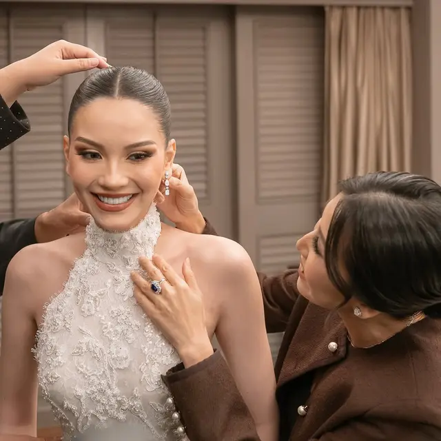 Detail Perhiasan yang Dikenakan Alyssa Daguise di Hari Pernikahan, Pakai Berlian Kualitas Tertinggi Seharga Rumah