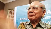 Emil Salim Sebut Gaya Pembangunan Jokowi Ketinggalan Zaman