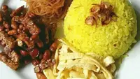 5 Ide Lauk Nasi Kuning Sederhana yang Mudah Dibuat, Lengkap dengan Resepnya