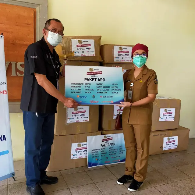 Emtek Peduli Corona Serahkan APD dan Bantuan untuk 3 Fasilitas Kesehatan di Bali