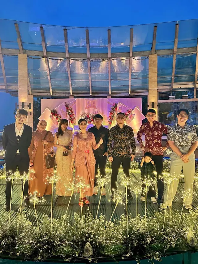 7 Momen Akad dan Resepsi Pernikahan Rizki DA dan Hersa Ayu