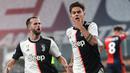 Penyerang Juventus, Paulo Dybala, merayakan gol yang dicetaknya ke gawang Genoa pada laga lanjutan Serie A di Stadion Luigi Ferraris, Rabu (1/7/2020) dini hari WIB. Juventus menang 3-1 atas Genoa. (AFP/Miguel Medina)