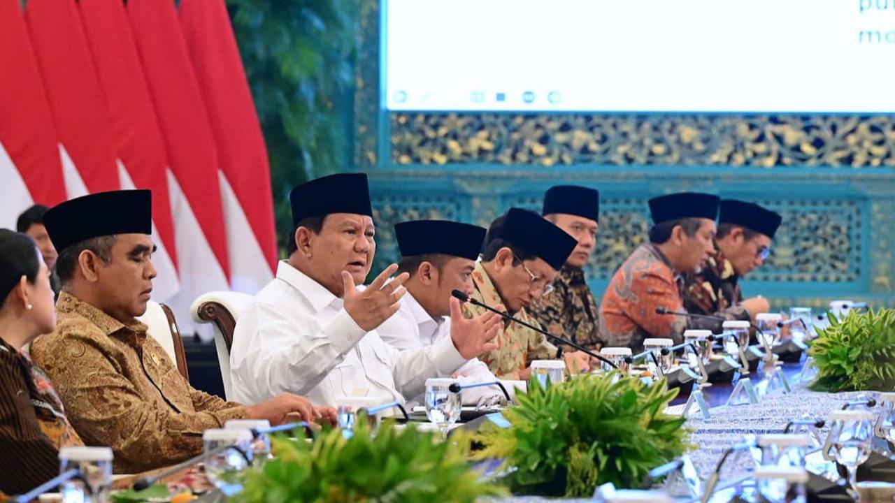 VIDEO: Pertemuan Serius Tokoh Lintas Agama di Istana "Prabowo Perjuangkan UU Perampasan Aset"