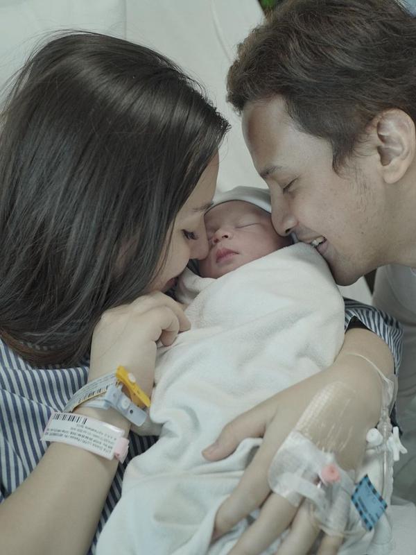 Lidi Brugman dan Lucky Perdana. (Foto: Instagram @lidibrugman)