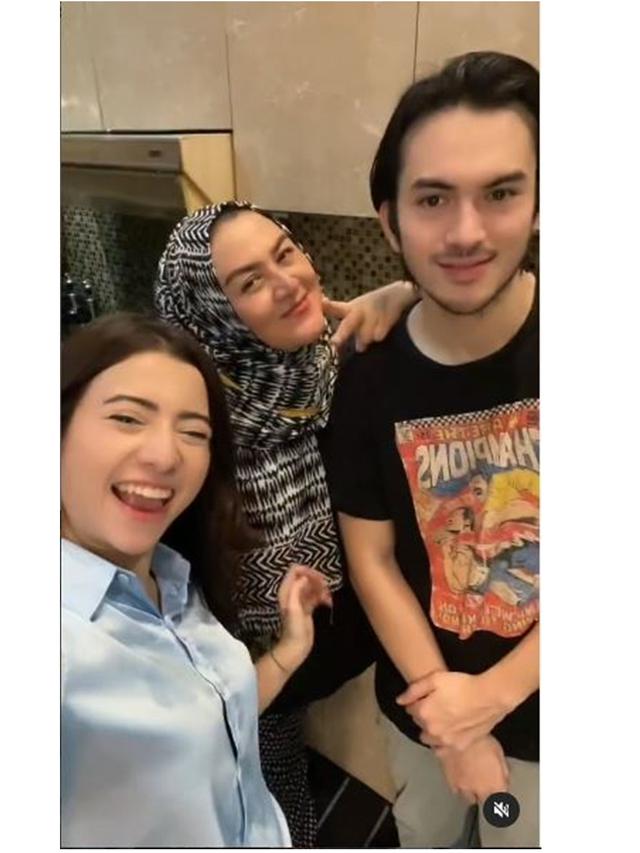 Rehabilitasi Rawat Jalan, Ini 6 Potret Kebersamaan Rizky Nazar dan Syifa Hadju