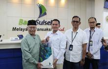Komisaris TASPEN Tinjau Langsung Penyaluran THR Pensiunan di Makassar, Pastikan Lancar