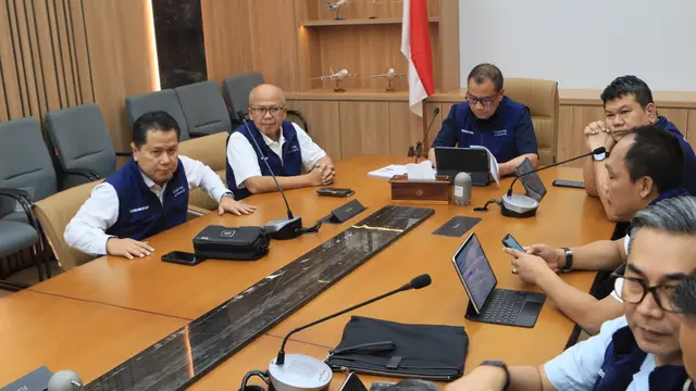 PT Angkasa Pura Indonesia menggelar Apel Gabungan Satgas Angkutan Lebaran pada 4 April 2024. Apel ini diikuti oleh PT Angkasa Pura II dan PT Angkasa Pura I. (Dok AP II)