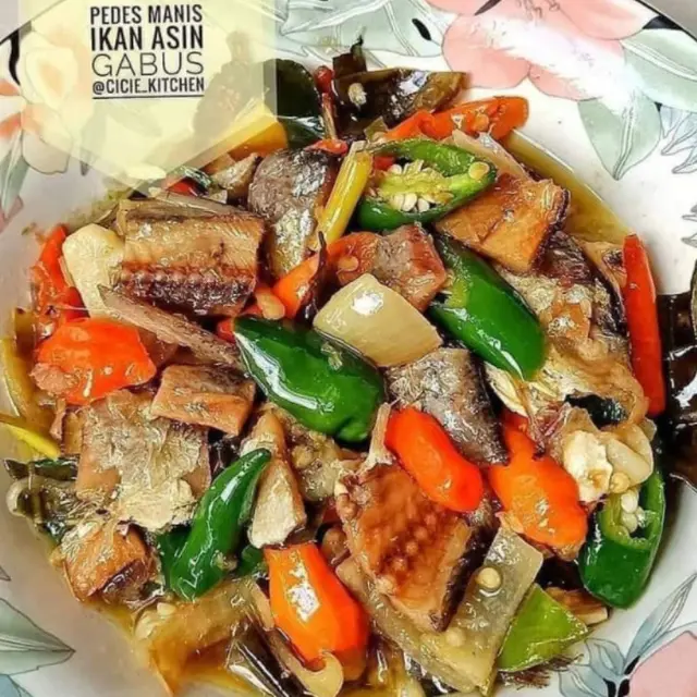 Resep Praktis Berbahan Ikan Asin dengan Cita Rasa Pedas
