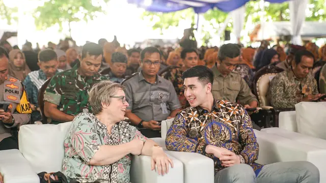 Verrell Bramasta menghadiri acara peluncuran Indeks Risiko Iklim Desa (IRID) di Desa Mulyasari, Kecamatan Ciampel, Kabupaten Karawang.