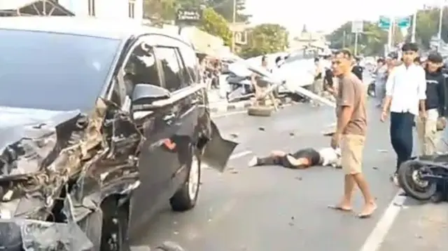 Kecelakaan Beruntun di Kembangan, Satu Keluarga Tewas