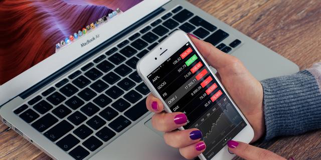 PGE dan OJK Kenalkan Peluang Investasi Energi Bersih ke Anak Muda