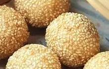 Onde-Onde, Jejak Budaya yang Melingkupi Kudapan Bulat Nan Gurih
