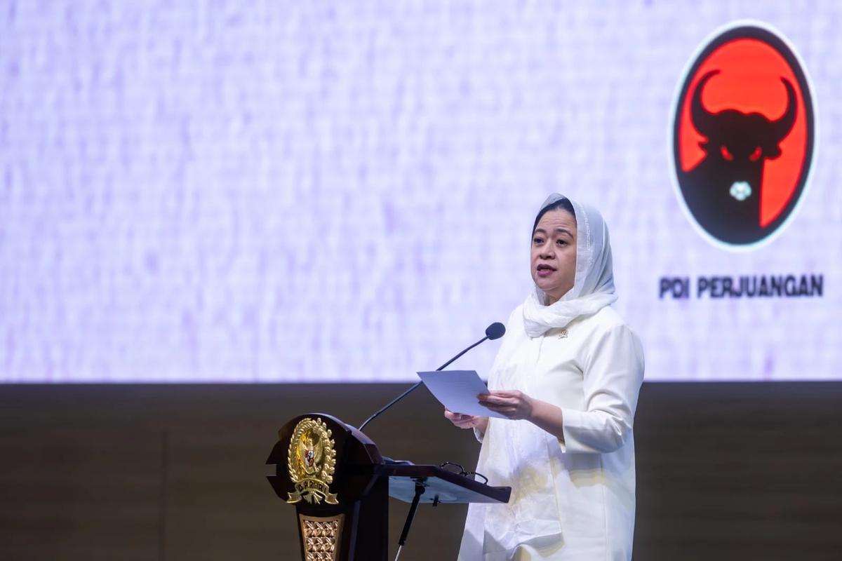 Puan Maharani saat hadir dalam acara Bakti Sosial yang digelar oleh Persaudaraan Istri Anggota (PIA) DPR RI