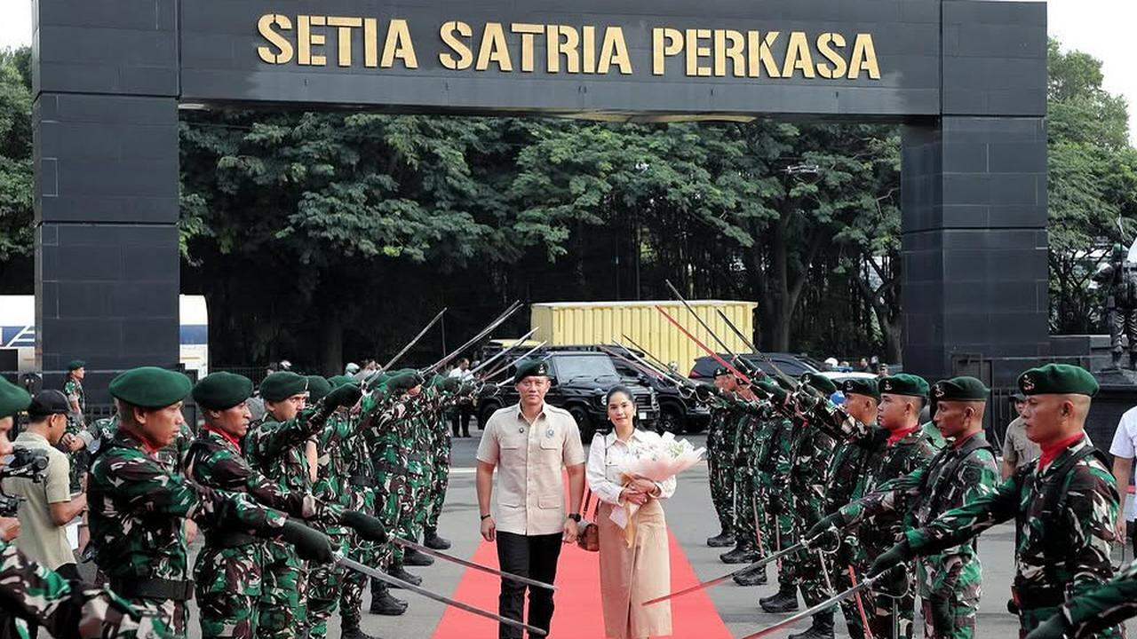 VIDEO: Momen Haru AHY Datangi Tempat Tugas Terakhir Sebelum Pensiun dari TNI Maju di DKI