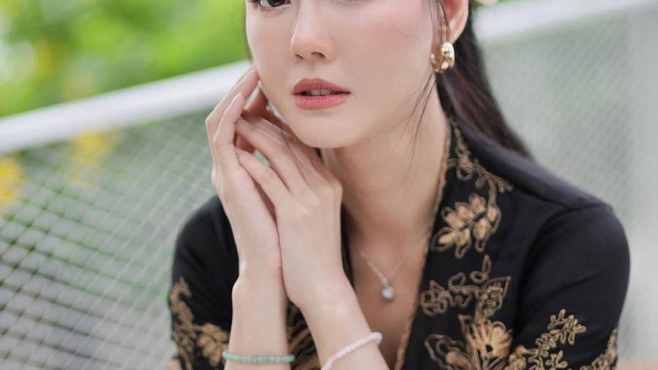 Kini Lakukan Fat Graft, Ini 8 Potret Nita Gunawan Sebelum Wajahnya Dimasuki Lemak - Disebut Mirip Hinata hingga Kempot