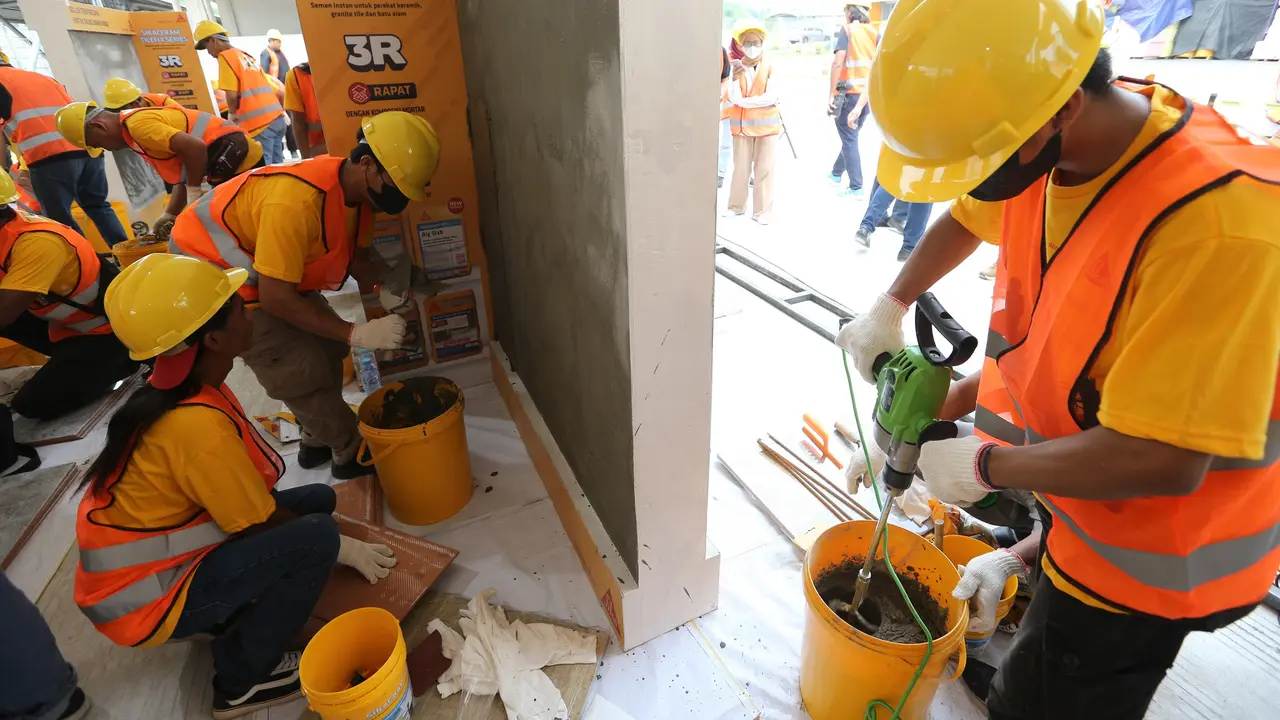 Sika perusahaan dari Swiss, menyelenggarakan Tiler Competition, program kompetisi yang diinisiasi oleh Sika untuk meningkatkan keterampilan para tukang bangunan dalam pemasangan keramik. (Dok Sika)