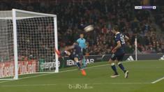 Arsenal gagal memetik poin penuh kalah menghadapi Crvena Zvezda. This video is presented by Ballball.