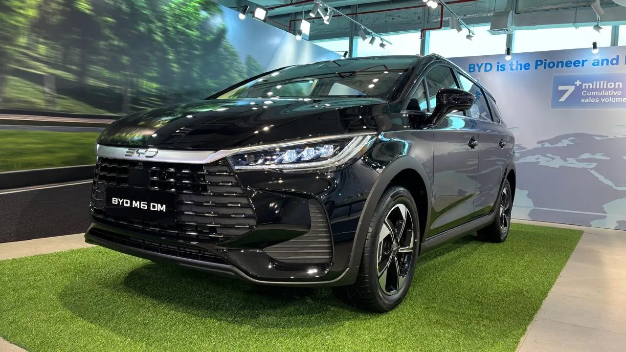 Meluncur di Indonesia, Begini Teknologi PHEV di BYD M6 DM (Arief A/Liputan6.com)