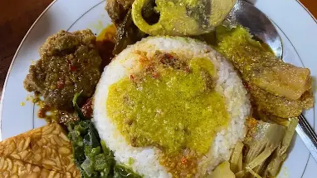 Warung Makan Madang Enak / Maps Warung Makan Madang Enak