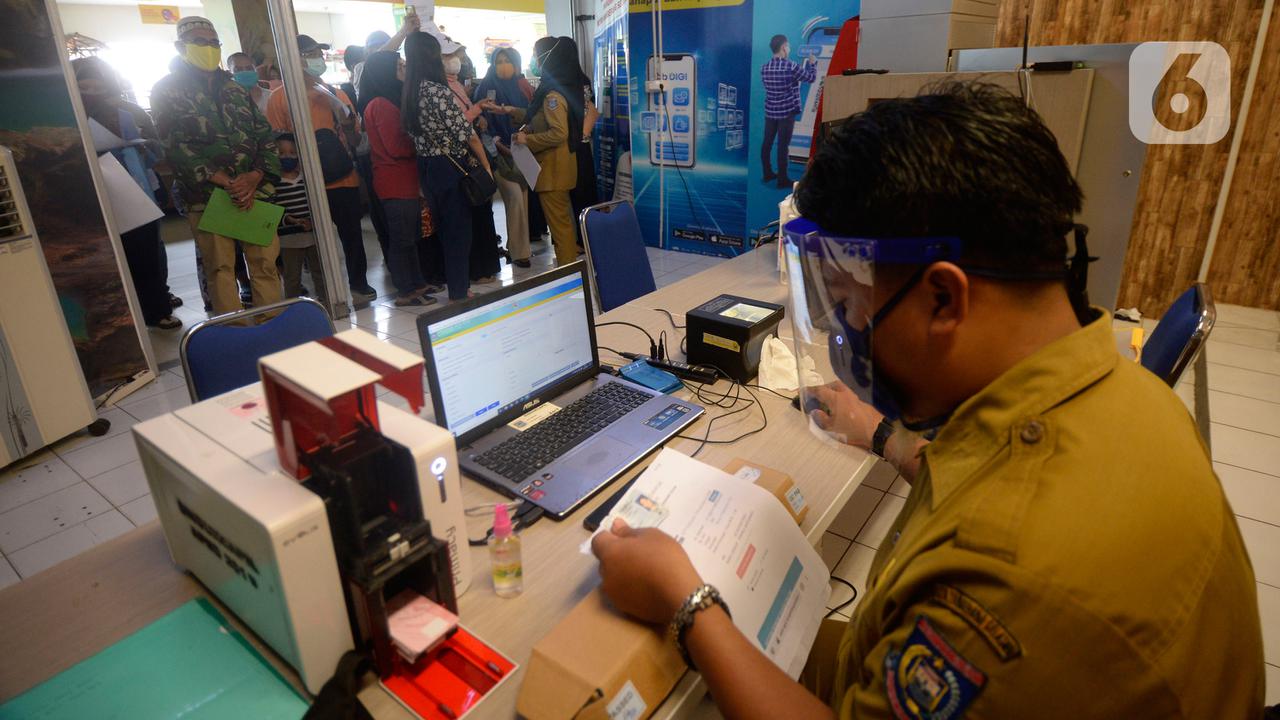 Anjungan Dukcapil Mandiri di Pamulang Square