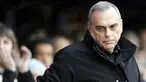 Manajer baru Portsmouth, Avram Grant di laga lawan Manchester United di Fratton Park, 28 November 2009. MU unggul 4-1. AFP PHOTO / Adrian Dennis 