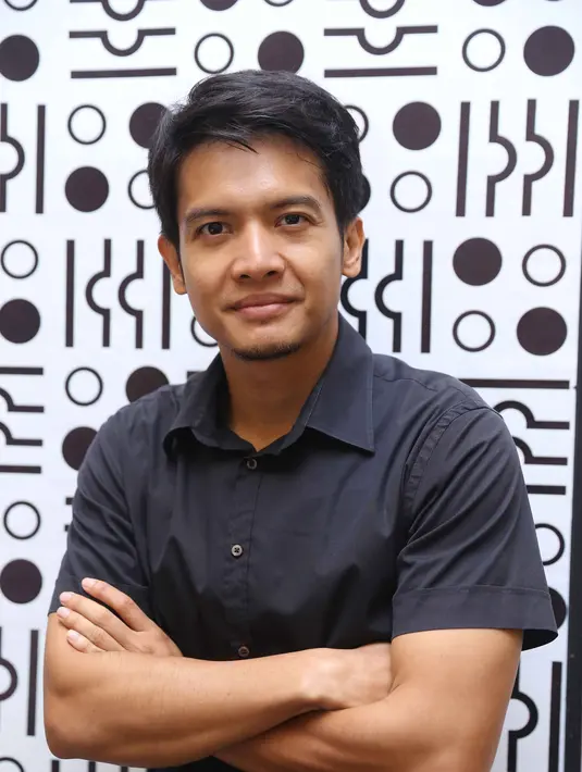 Beruntung bagi Dimas Seto dan istri lantaran kedua orangtua mereka tidak menuntut untuk segera mendapatkan momongan. Menurut Dimas hal seperti ini sangatlah wajar terjadi dalam kehidupan. (Nurwahyunan/Bintang.com)